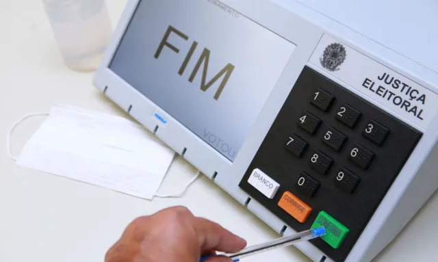 urna eletrônica, eleições