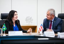 Governo pede alterações, e relatório do orçamento tem atraso