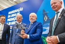 Colômbia escolhe caça Gripen e Brasil se torna polo de exportação