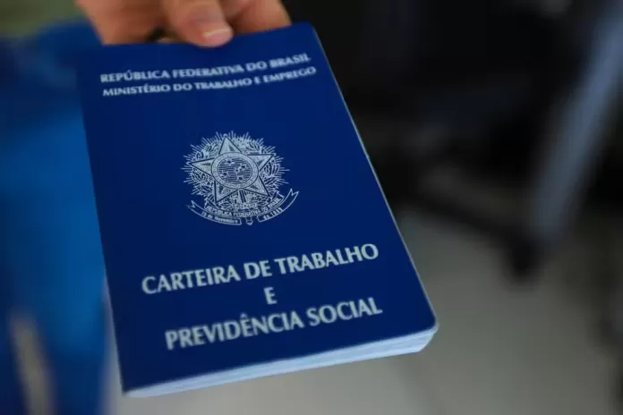 imagem_2025-04-30_121702036 Carteira de trabalho, emprego, desemprego