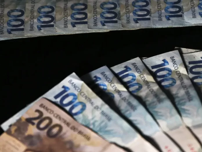 real_moedadinheiro_jfcrz_abr_1701220047_1 PIB, dinheiro, moeda