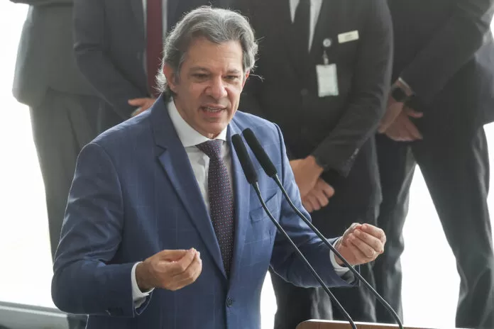 Crédito do Trabalhador Brasília (DF), 12/03/2025 – O ministro da fazenda, Fernando Haddad, durante cerimônia de lançamento do programa “Crédito do Trabalhador”