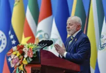 Lula: Solução para a crise do multilateralismo não é abandoná-lo, mas sim aperfeiçoá-lo Presidente da República, Luiz Inácio Lula da Silva na sessão de abertura do IV Fórum CELAC-China
