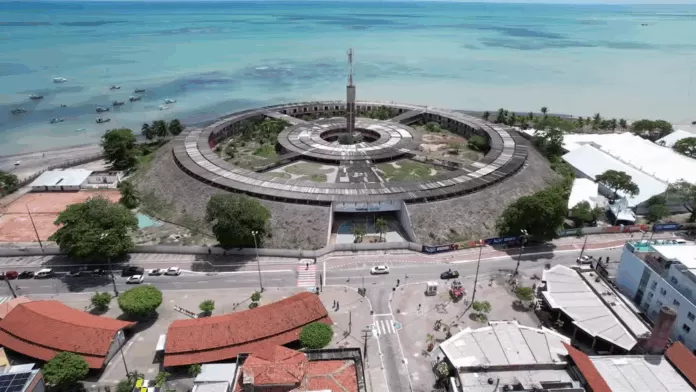 imagem_2025-05-15_144443322 Hotel Tambaú, em João Pessoa (PB)