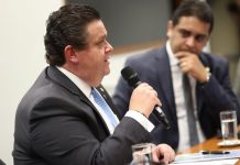 Oposição quer convocar novo ministro para explicar fraudes no INSS Wolney Queiroz