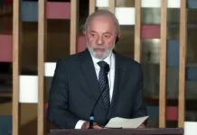 Avaliação negativa de Lula recua, mas maioria desaprova o governo, aponta a CNT/MDA Brasília (DF), 13/06/2025 - Presidente da República, Luiz Inácio Lula da Silva, durante Sessão Plenária da Cúpula Brasil-Caribe, no Palácio Itamaraty.