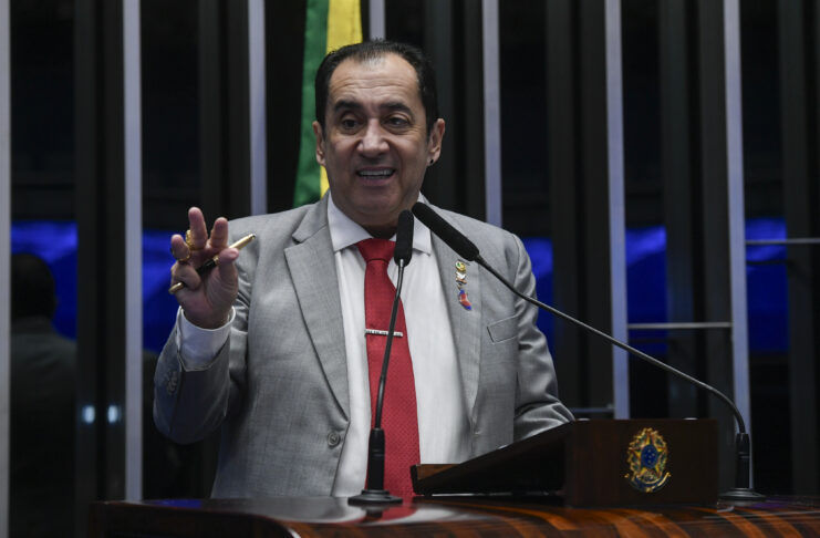 Plenário do Senado Federal durante sessão deliberativa ordinária. Período do Expediente. À tribuna, em discurso, senador Jorge Kajuru (PSB-GO).
