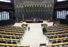 Licenciamento Ambiental: Oposição quer derrubada integral de vetos e negocia mudanças por meio de MP Congresso Nacional, Câmara dos Deputados, Senado Federal