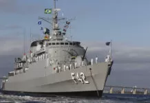 Marinha expulsa primeiro militar envolvido no 8 de janeiro Rio de Janeiro (RJ) 13/12/2023 - Presidente Lula participa de cerimônias alusivas ao Dia do Marinheiro, no Rio de Janeiro. - Embarcações da Marinha do Brasil na Baía de Guanabara.