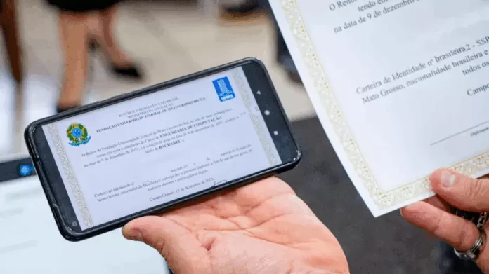 diploma, graduação, ensino superior, universidade, faculdade, centro universitário