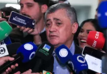 Governo mira avanço da PEC da Segurança e isenção do IR após recesso parlamentar Brasília (DF), 12/06/2025 - Presidente da Câmara dos Deputados, Hugo Motta, durante reunião com líderes de partidos. ( Deputado e líder do governo, José Guimarães e o lider do PT na Câmara, Deputado Lindbergh Farias, durante coletiva após reunião de líderes).