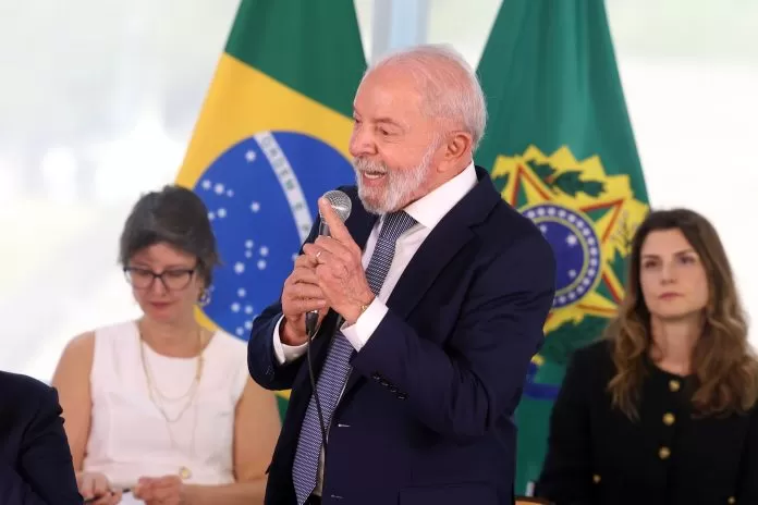 Brasília (DF) 28/08/2025 - Presidente da República, Luiz Inácio Lula da Silva, durante posse de diretores de agências reguladoras, no Palácio do Planalto.