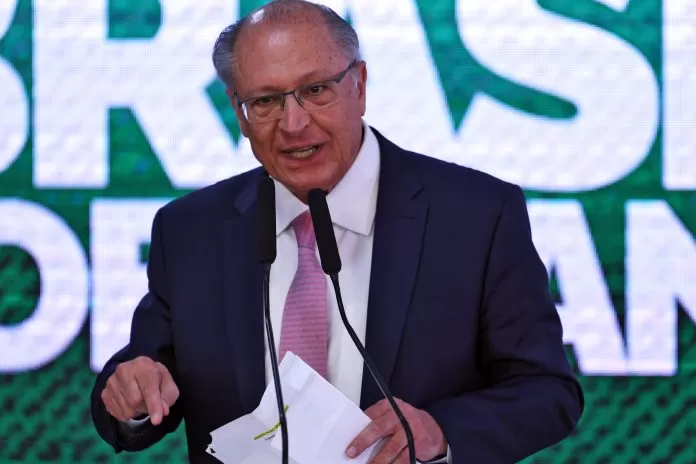 Brasília (DF) 13/08/2025 - O vice-presidente, Geraldo Alckmin, durante assinatura da medida provisória (MP) Brasil Soberano., no Palácio do Planalto