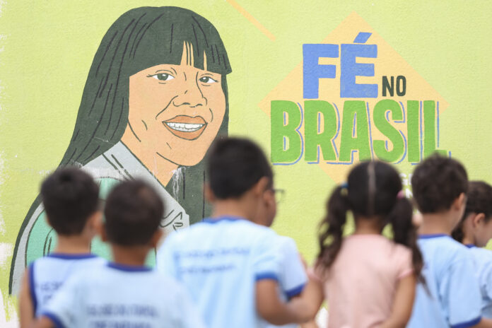 Brasília (DF), 26/03/2025 - Alunos de escola no Itapuã, região administrativa do Distrito Federal. criança