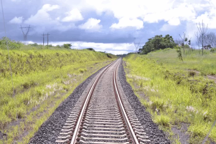ferrovia, trem, trens, ferroviário, ferroviária, transporte, ferrogrão