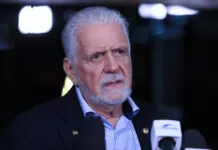 Senado pretende terminar de sabatinar indicados às agências em duas semanas Brasília (DF) 20/06/2024 Senador Jaques Wagner durante coletiva após reunião de líderes no Senado.