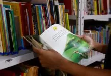 Senado conclui audiências públicas para aprovação do novo Plano Nacional de Educação Rio de Janeiro (RJ), 21/08/2025 - Biblioteca comunitária Atelier das Palavras, no morro da Mangueira, zona norte da cidade. educação, leitura, escola