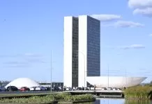 Análise: Anistia e PEC abrem gap de oportunidade na agenda legislativa