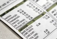 Inflação de outubro fica em 0,09%, menor valor para o mês desde 1998 Conta de energia elétrica. luz, eletricidade, tarifa social