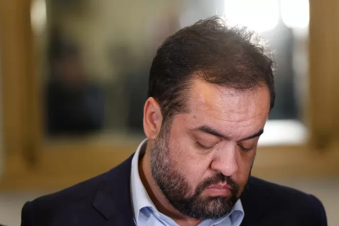 Rio de Janeiro (RJ) 24/10/2024 - O governador do Rio, Cláudio Castro, fala à imprensa com os secretários de Polícia Militar, coronel Marcelo de Menezes, de Polícia Civil, Felipe Curi, e de Segurança Pública, Victor dos Santos, após a morte de três pessoas baleadas na Avenida Brasil, próximo do Complexo de Israel, onde acontecia uma operação da Polícia Militar, na Zona Norte.