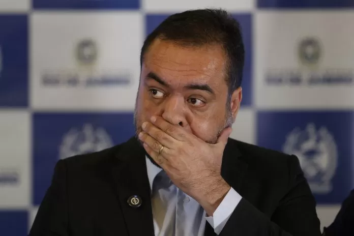 Rio de Janeiro (RJ), 29/10/2025 - O governador do Rio de Janeiro, Cláudio Castro, durante entrevista coletiva para falar sobre ação policial da Operação Contenção, contra o Comando Vermelho. Rio de Janeiro (RJ), 29/10/2025 - O governador do Rio de Janeiro, Cláudio Castro, durante entrevista coletiva para falar sobre ação policial da Operação Contenção, contra o Comando Vermelho.