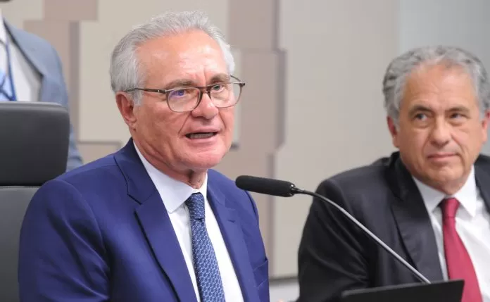 12/08/2025 - Comissão Mista imposto de renda, ir Audiência Pública - Medida Provisória 1303, de 2025 Imposto sobre bets e tributação aplicações financeiras atualmente isentas – compensação IOF. Senador, Renan Calheiros (MDB - AL)