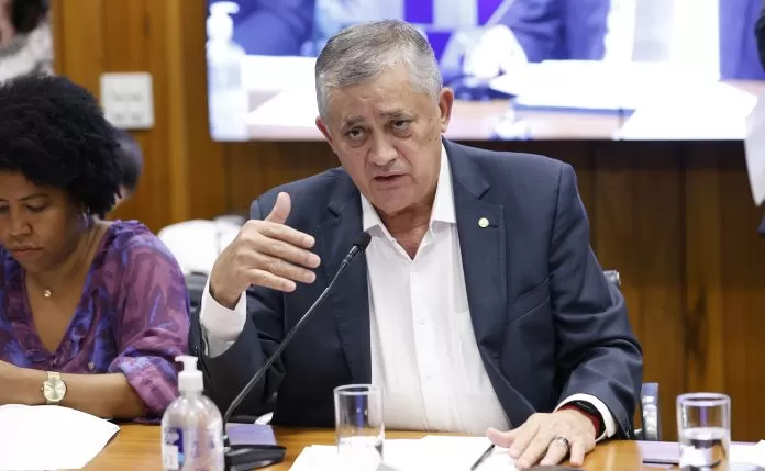 Reunião de Líderes. Dep. José Guimarães (PT - CE) benefícios tributários