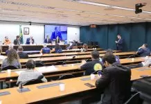 Na próxima semana, CFT vota projeto do corte linear de benefícios 16/10/2025 - Comissão de Finanças e Tributação Audiência Pública - Projeto de Lei Complementar nº 89, de 2003, e seus apensados, benefícios