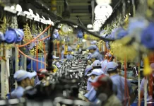 Atividade econômica cresce 0,4% em agosto, aponta Banco Central