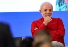 Lula comemora suspensão parcial de tarifaço norte-americano Brasília (DF), 26/09/2025 - O presidente Luiz Inácio Lula da Silva durante cerimônia de posse do Conselho Federal de Participação Social da Bacia do Rio Doce e Litoral Norte Capixaba (CFPS Rio Doce), e anúncios relacionados à área da saúde no âmbito do Novo Acordo do Rio Doce.