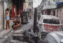 Análise: Megaoperação policial no RJ sacode o tabuleiro político nacional e local Rio de Janeiro (RJ), 29/10/2025 - Moradores protestam contra execuçoes na comunidade da Vila da PenhaOperação Contenção.