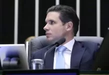 PL Antifacção: Motta afirma que não haverá novo adiamento Discussão e votação de propostas legislativas. Presidente da Câmara dos Deputados, Hugo Motta (REPUBLICANOS - PB)