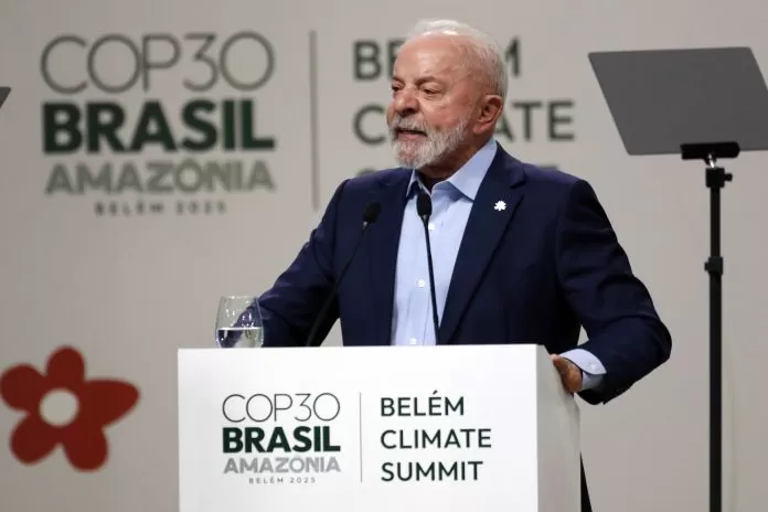 Belém (PA), 06/11/2025 - Presidente da República, Luiz Inácio Lula da Silva, fala durante Plenária Geral dos Líderes na Cúpula do Clima de Belém - COP30.